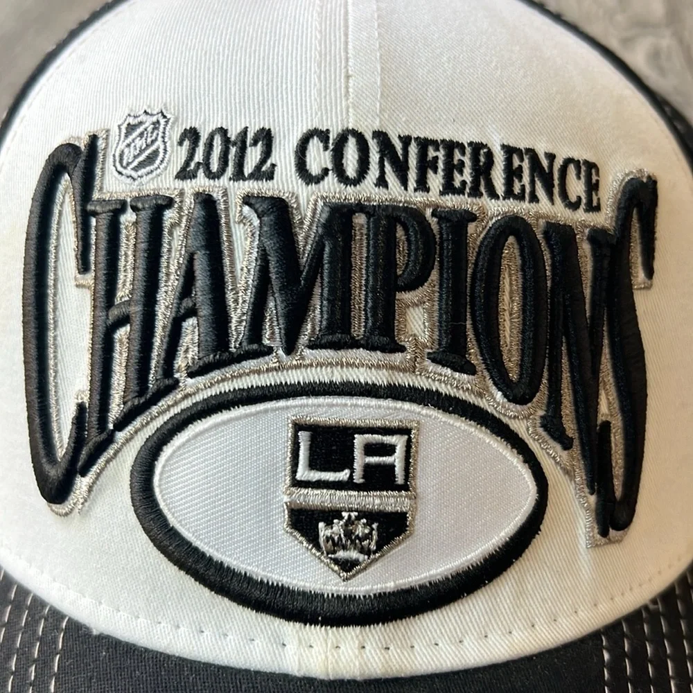 New Era Hat Black and White Los Angeles Kings 39thirty 2012 Conference Champions